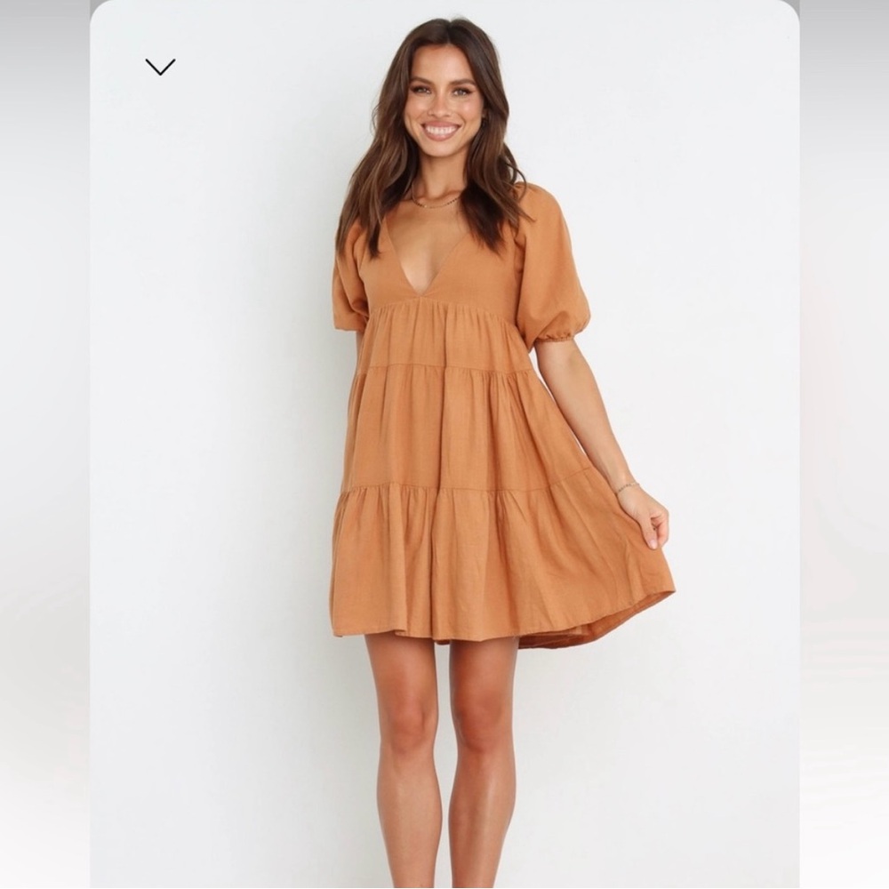 NWT girl and the sun dress (M)